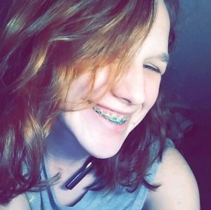 Meet your Posher, Macey